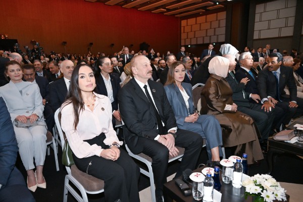 Prezident və xanımı Antalyada Forumun açılışında iştirak etdilər- YENİLƏNİB (FOTOLAR)