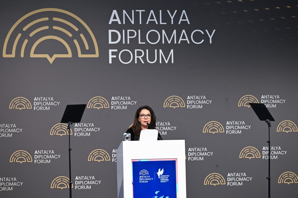 Mehriban Əliyeva Antalyada Fələstinə həsr olunan tədbirdə - FOTOLAR