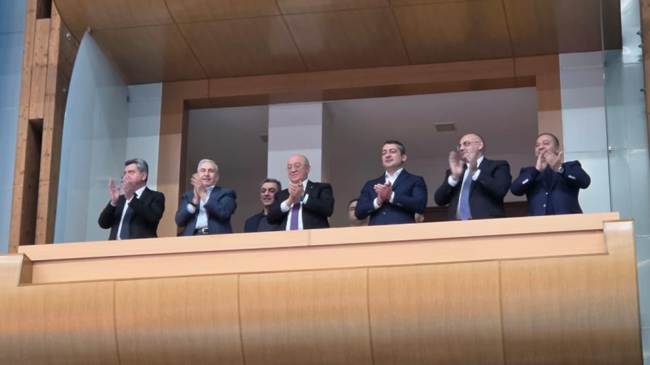 Kəmaləddin Heydərov ilk dəfə yeni müavinlərlə bir arada - FOTO