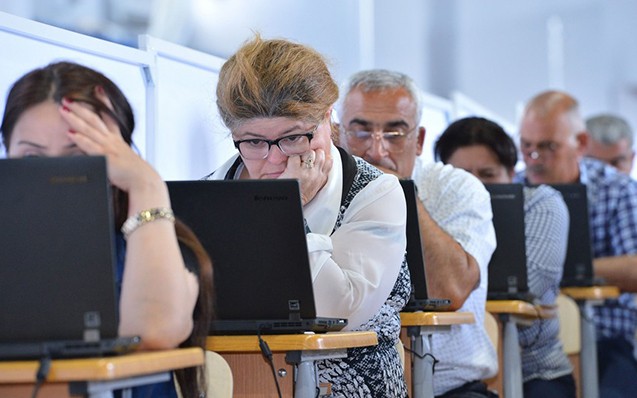 Direktor olmaq istəyənlərinnəzərinə