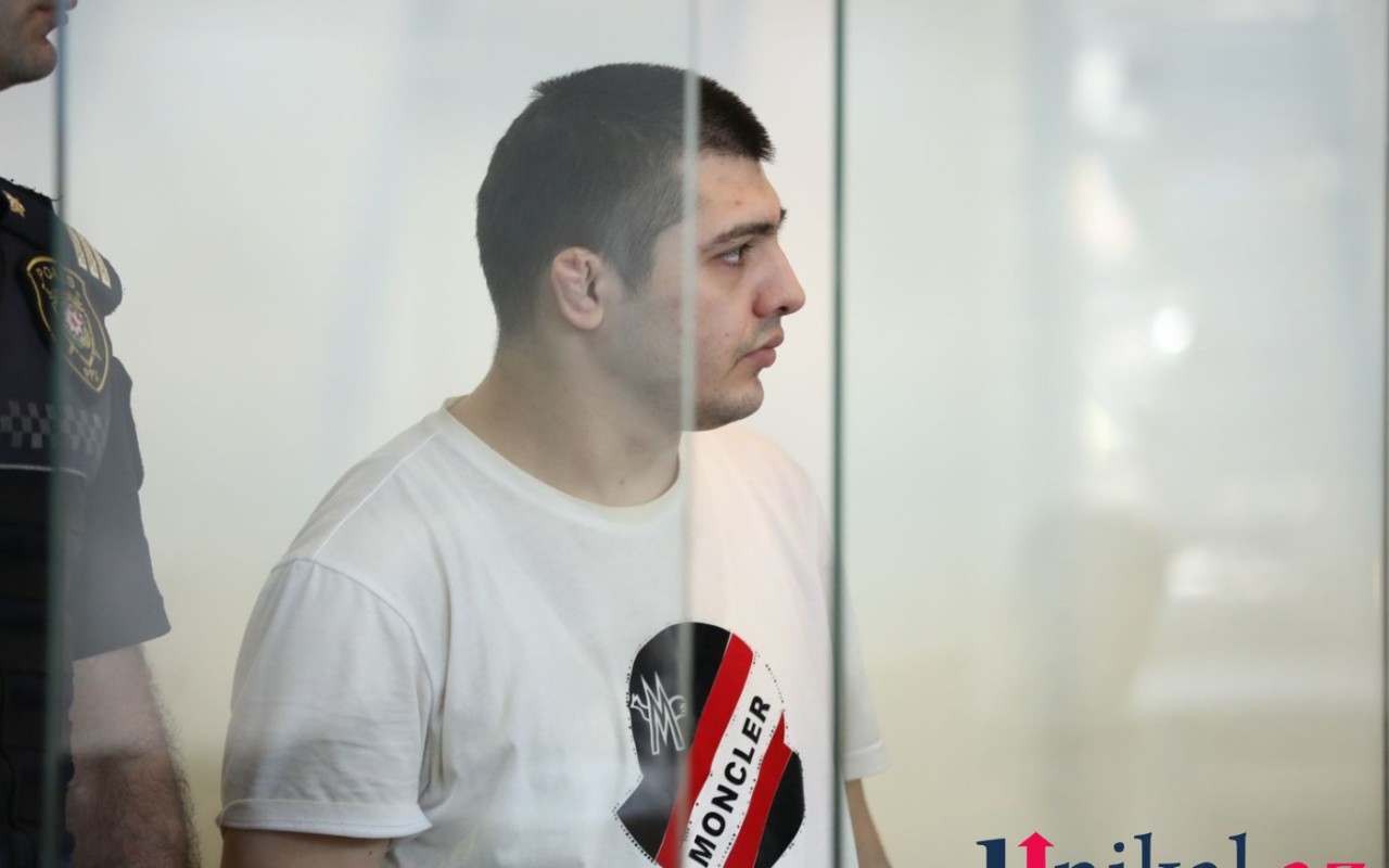 Ailəsini qətlə yetirən Əhməd saxlanıldığı tibb müəssisəsindən buraxılıb? -RƏSMİ