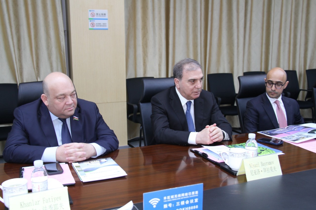 Niyazi Bayramov Çindaoda səfərdədir - FOTOLAR