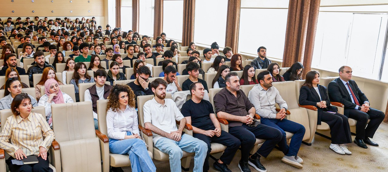 “Changers Academy” AzMİU-da təqdimat keçirdi - FOTOLAR