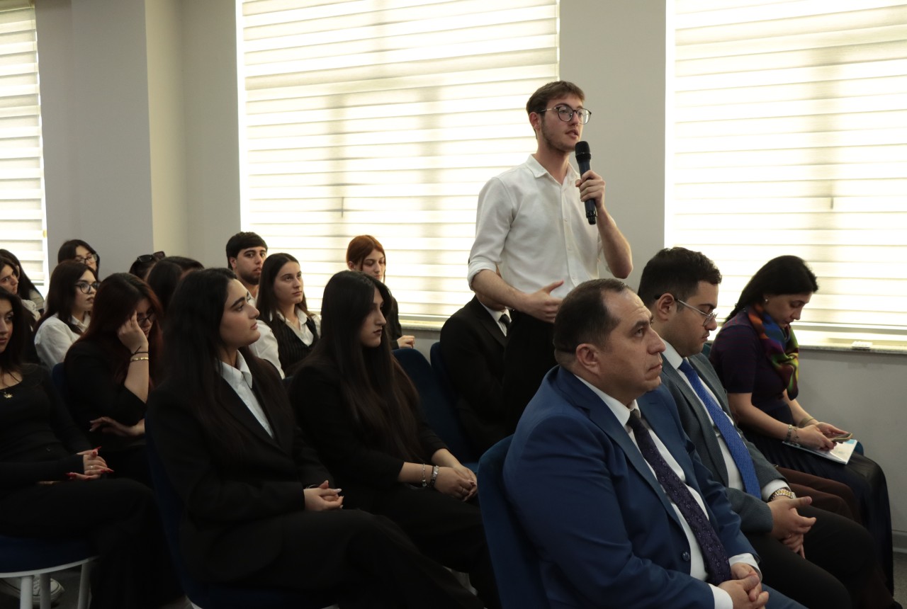 Şair Baba Vəziroğlu ilə görüş təşkil olundu - FOTOLAR