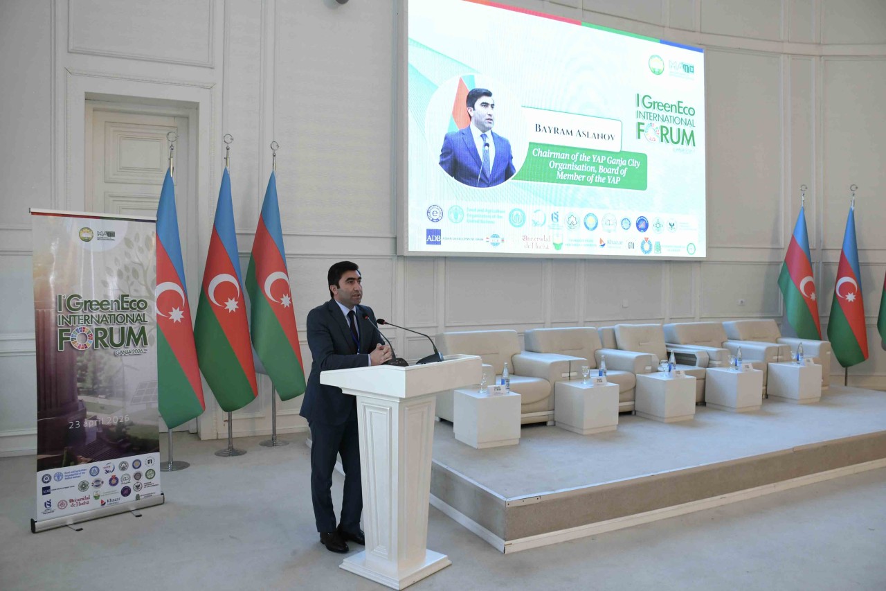 ADAU-da “I Yaşıl İqtisadiyyat” Beynəlxalq Forumu keçirilib - FOTOLAR