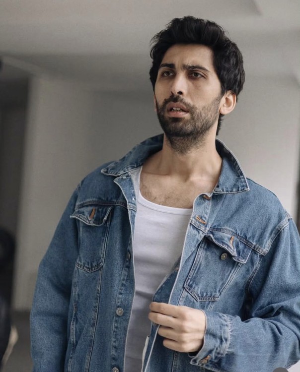 “Eşref Rüya”da rol alacaq - FOTO