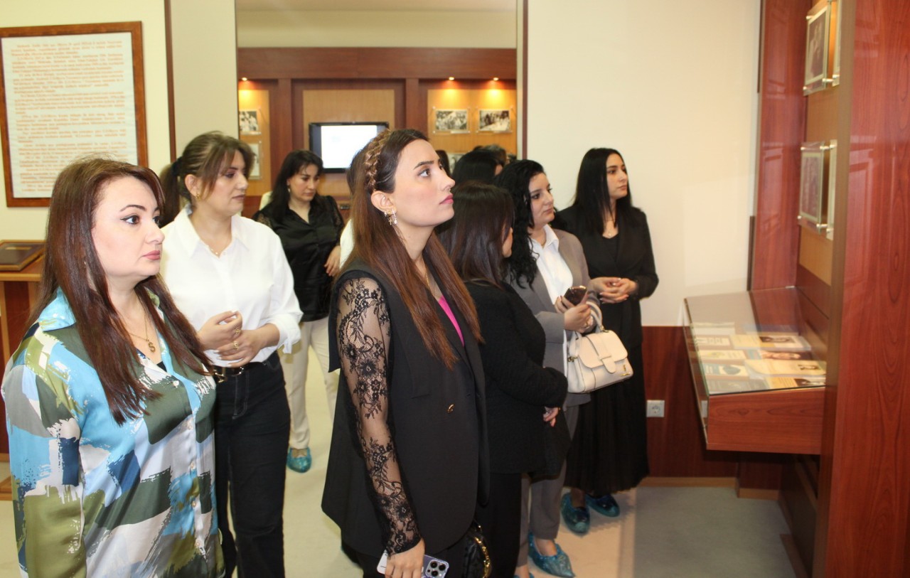 Zərifə Əliyevaya həsr olunmuş tədbir keçirilib - FOTOLAR