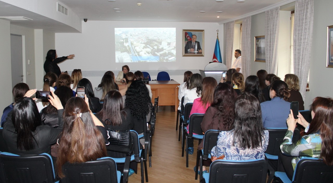 Zərifə Əliyevaya həsr olunmuş tədbir keçirilib - FOTOLAR