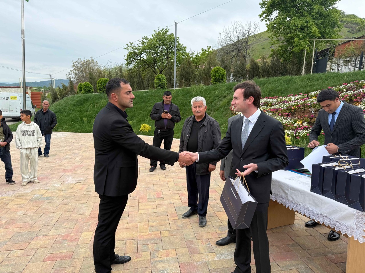 Növbəti köç karvanı Xanoba kəndinə çatdı - FOTOLAR (YENİLƏNİB)