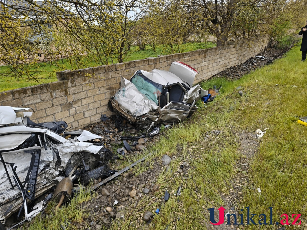 Xaçmazda dəhşətli qəza: Sürücülər öldü (FOTO)