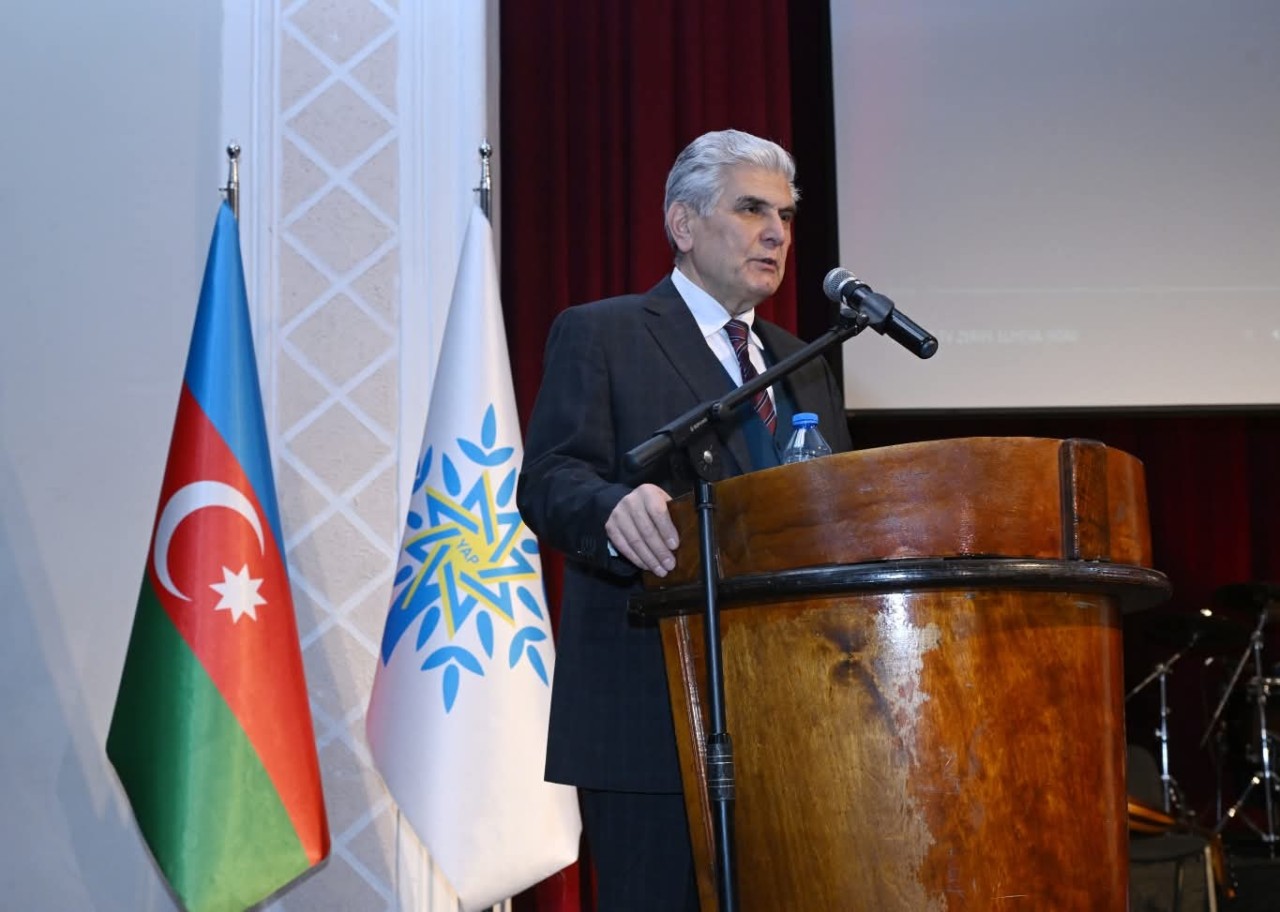 YAP Səbail rayon təşkilatı Zərifə Əliyevanın 103 illiyi ilə bağlı tədbir keçirdi - FOTOLAR