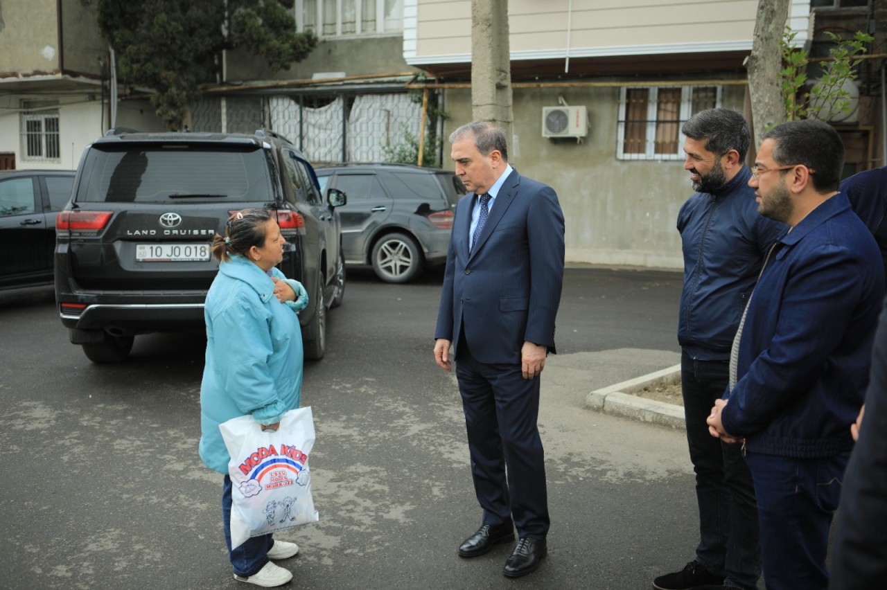 Gəncədə “ABAD məhəllə” layihəsi həyata keçirilir - FOTOLAR