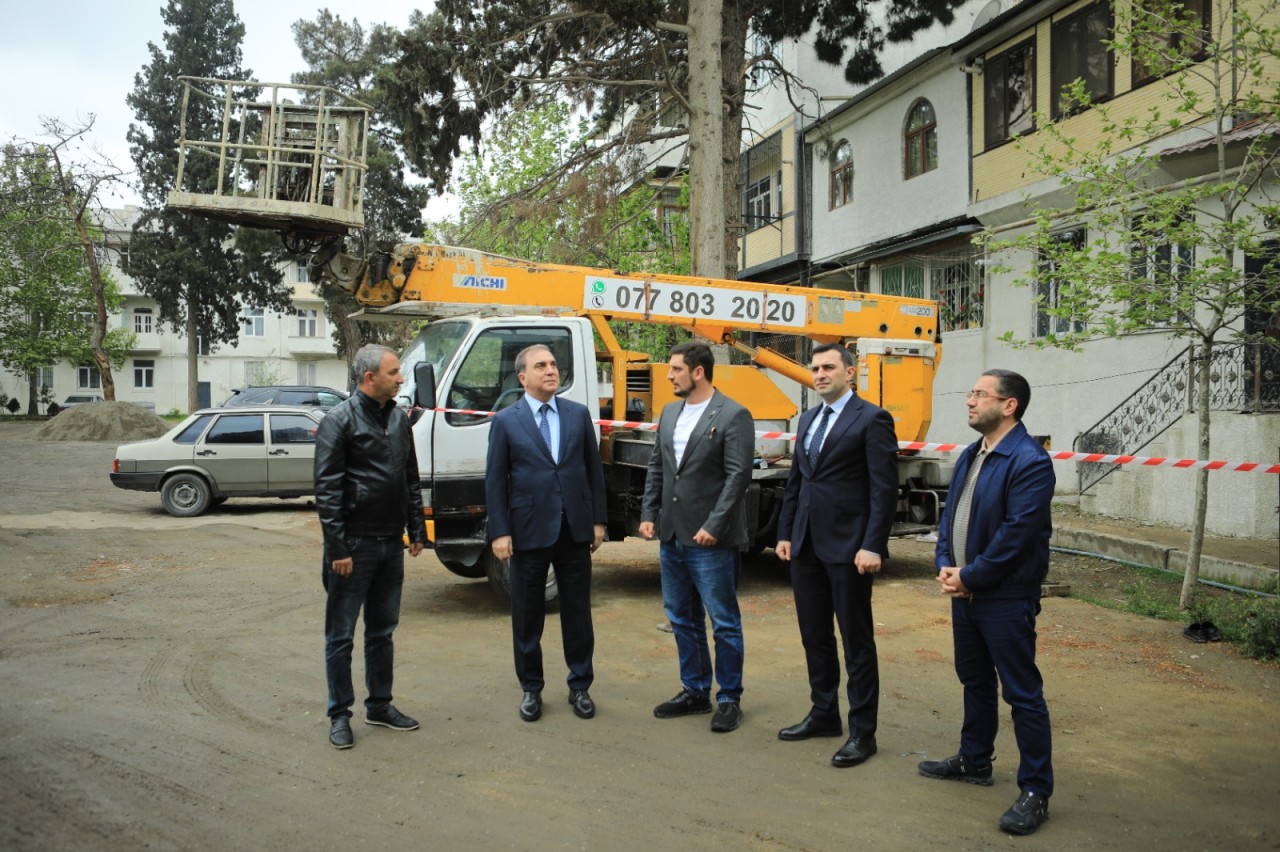 Gəncədə “ABAD məhəllə” layihəsi həyata keçirilir - FOTOLAR