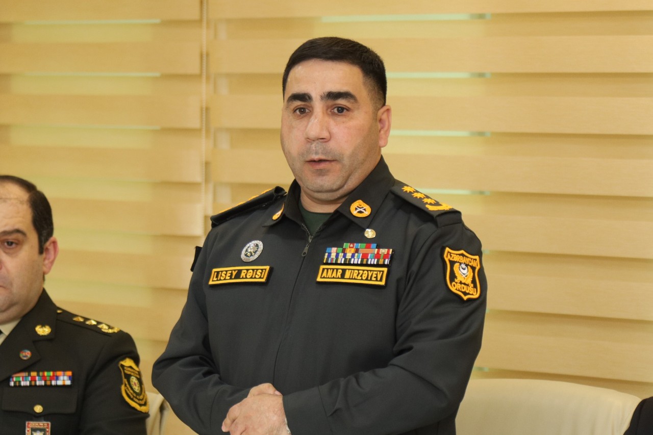 Xətainin icra başçısı hərbçilərin mükafatlarını təqdim etdi - FOTOLAR
