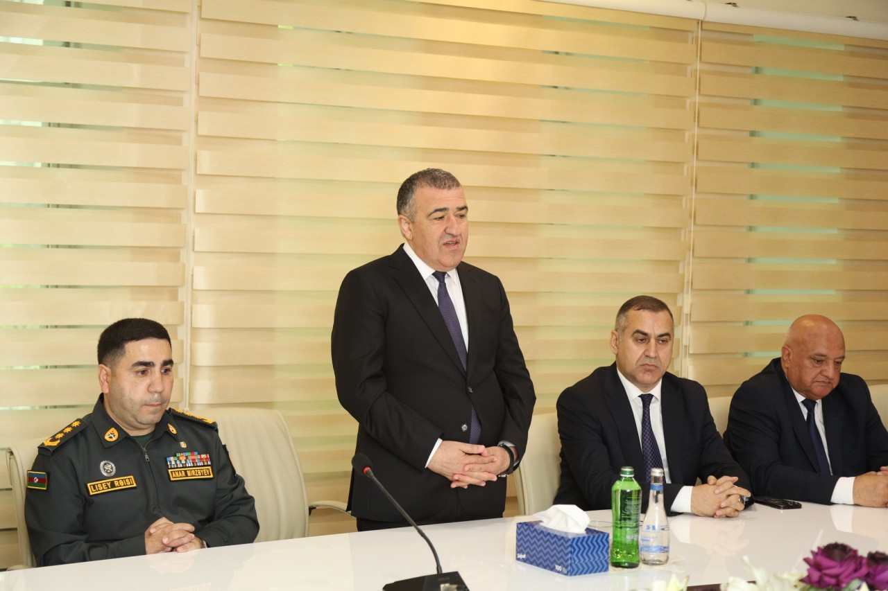 Xətainin icra başçısı hərbçilərin mükafatlarını təqdim etdi - FOTOLAR