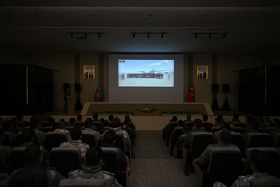“TurAz Qartalı-2026” birgə taktiki-uçuş təlimi başa çatıb - FOTOLAR