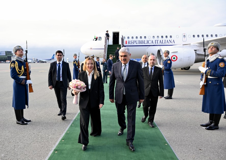 Corcia Meloni Azərbaycana gəldi - FOTO
