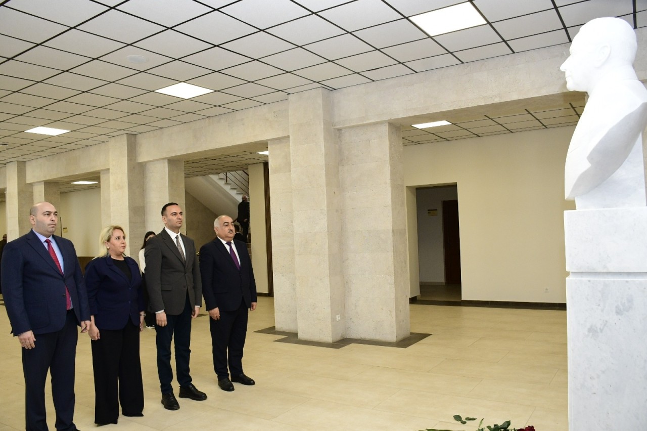 “Böyük Qayıdış: Heydər Əliyev ideyalarının təntənəsi” mövzusunda tədbir keçirilib - FOTOLAR