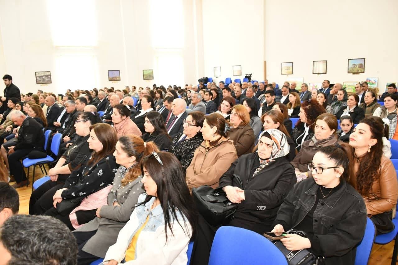 İsfəndiyar İbrahimovun xatirəsinə həsr olunmuş tədbir keçirildi - FOTOLAR