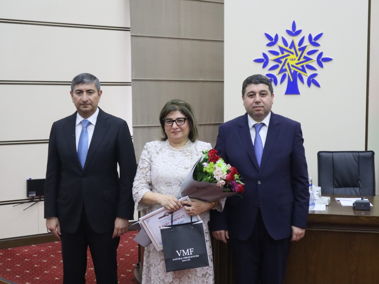YAP Yasamal rayon təşkilatı Heydər Əliyevin 103 illiyi ilə bağlı tədbir keçirdi - FOTOLAR
