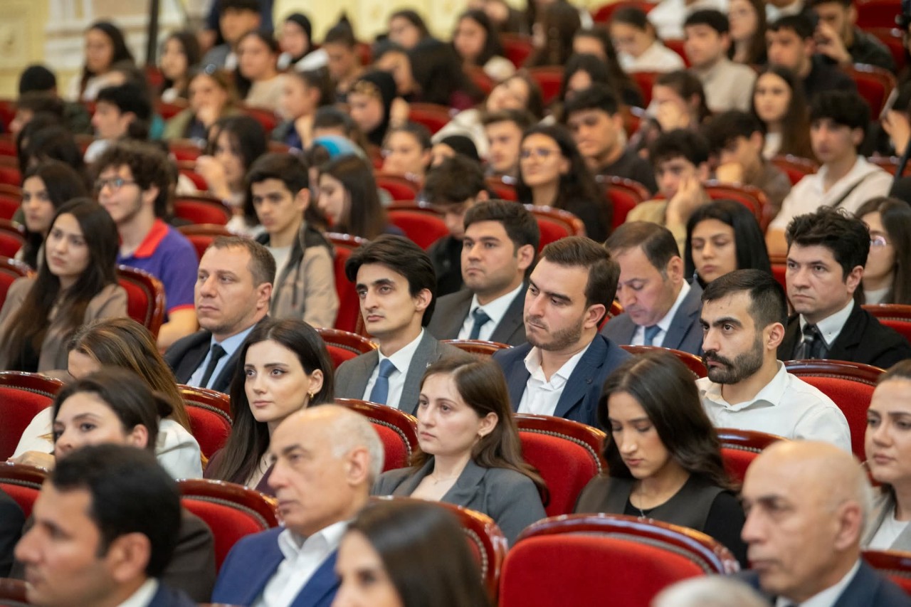 Bakıda beynəlxalq aqrar sığorta forumu keçirilib - FOTOLAR