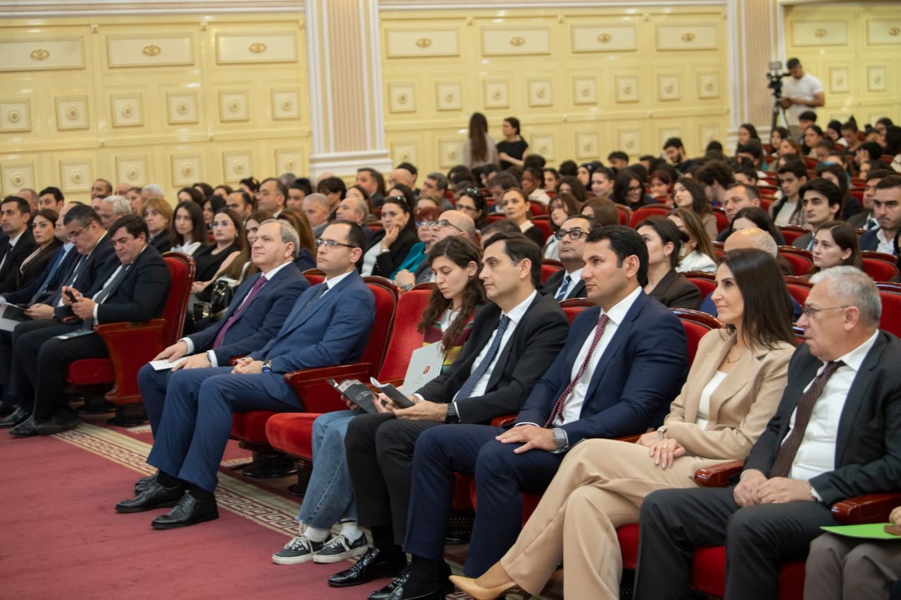 Bakıda beynəlxalq aqrar sığorta forumu keçirilib - FOTOLAR
