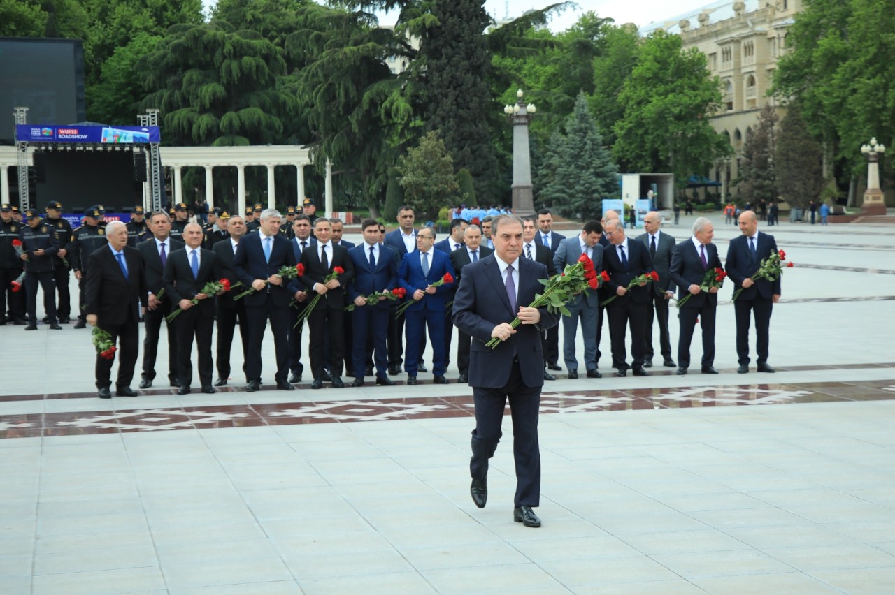 Ümummilli Liderin əziz xatirəsi Gəncədə qeyd olundu - FOTOLAR
