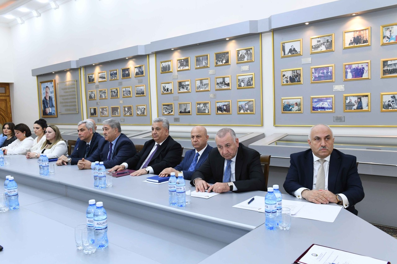 Dövlət Komitəsində Ulu Öndərə həsr olunmuş tədbir keçirilib - FOTOLAR