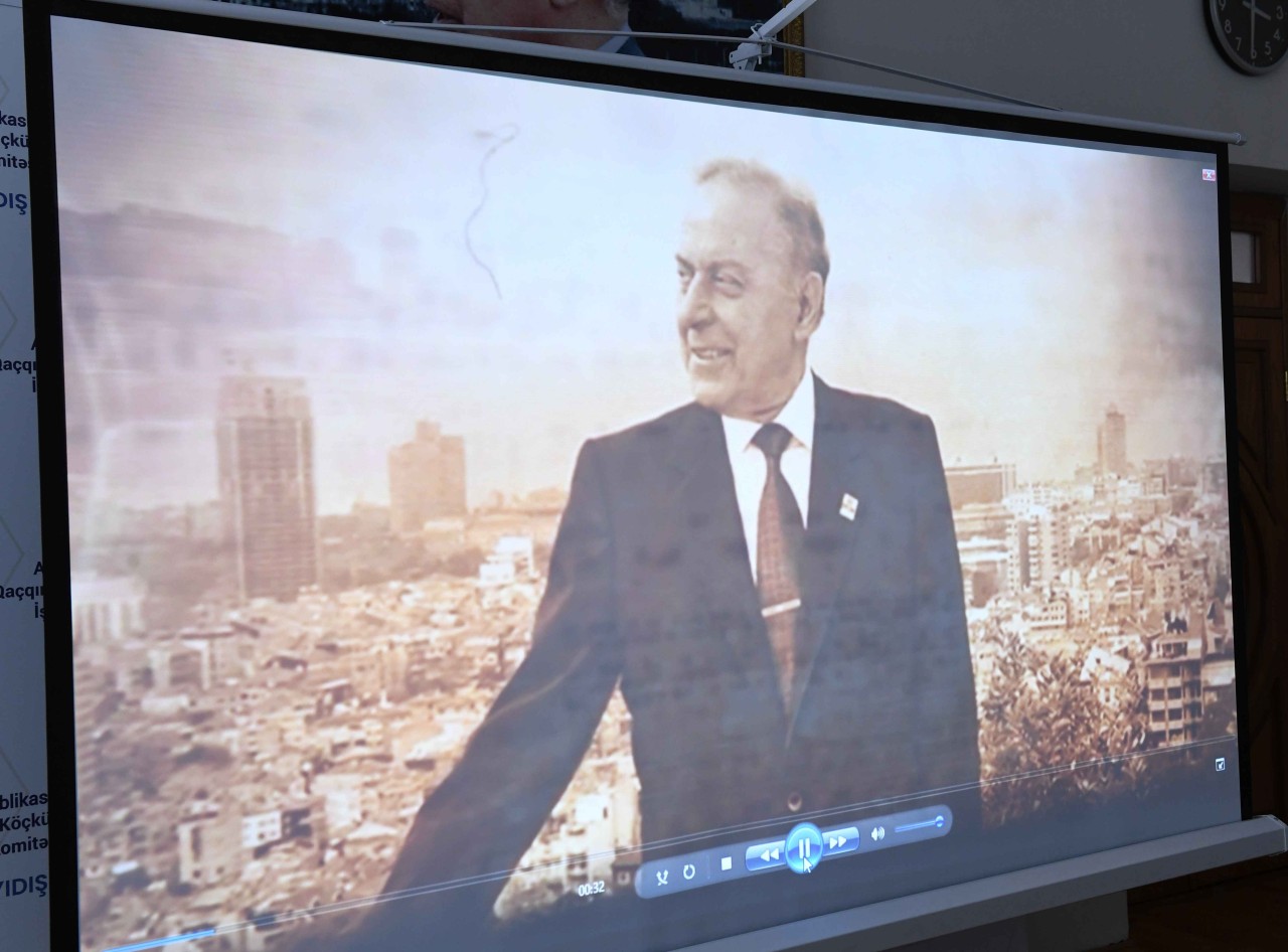 Dövlət Komitəsində Ulu Öndərə həsr olunmuş tədbir keçirilib - FOTOLAR