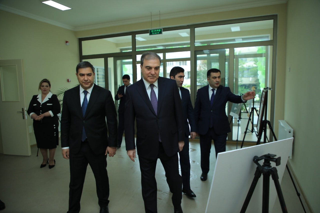 Niyazi Bayramov körpələr evinin açılış mərasimində  - FOTOLAR