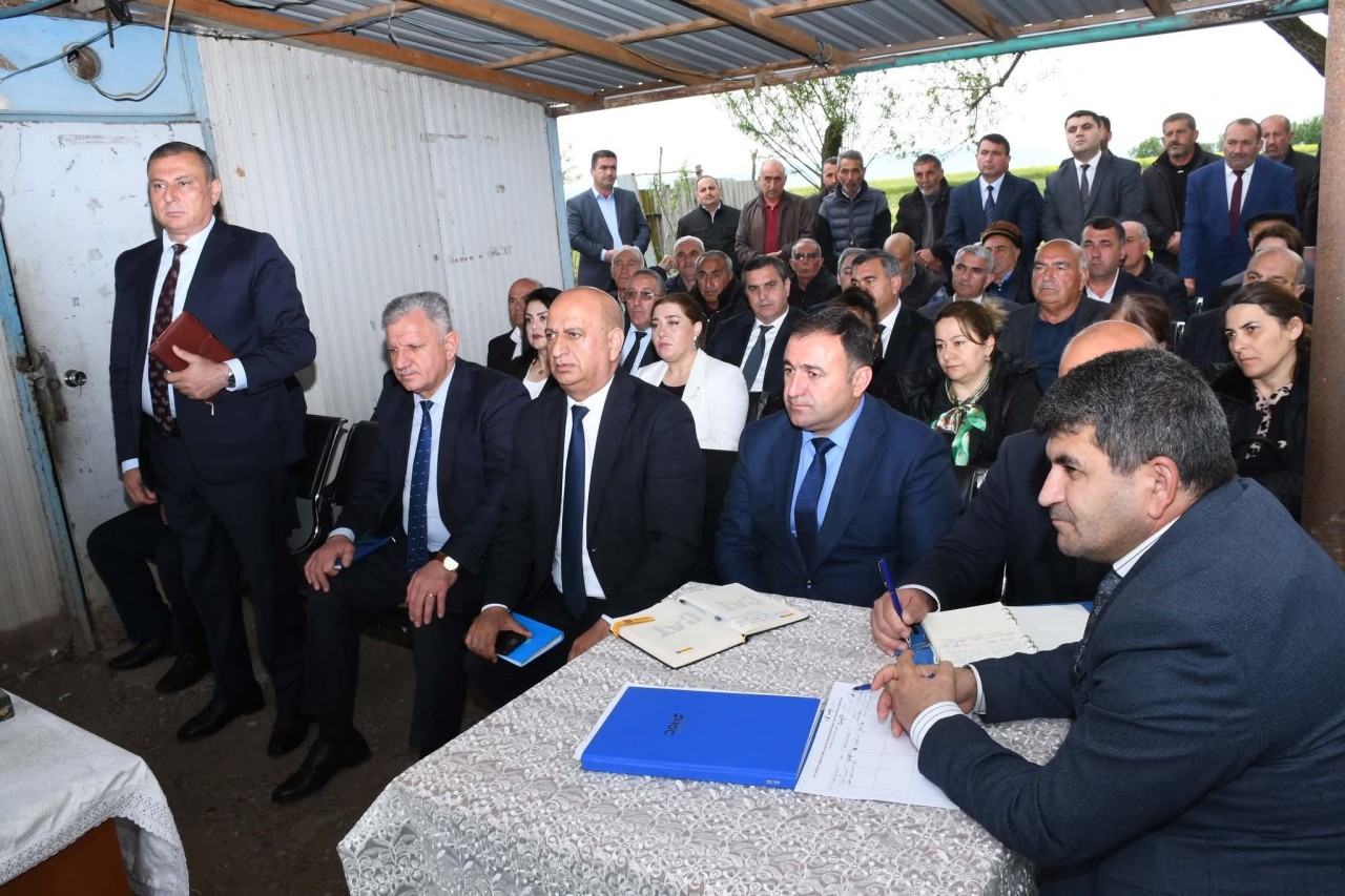 Vaqif Həsənovun Çıraxlı kəndində səyyar qəbul-görüşü keçirilib - FOTOLAR
