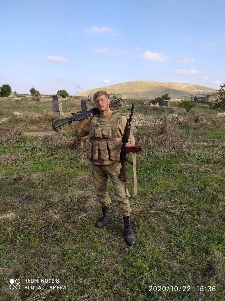 "Anası erkən rəhmətə gedib, Əli müəllim onu çox çətinliklə böyüdüb" - Sevinc Orucova