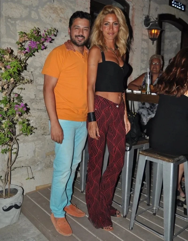 "Çağlaya qəbiristanlıqda evlilik təklifi etdim" - Emre Altuğ (FOTO)
