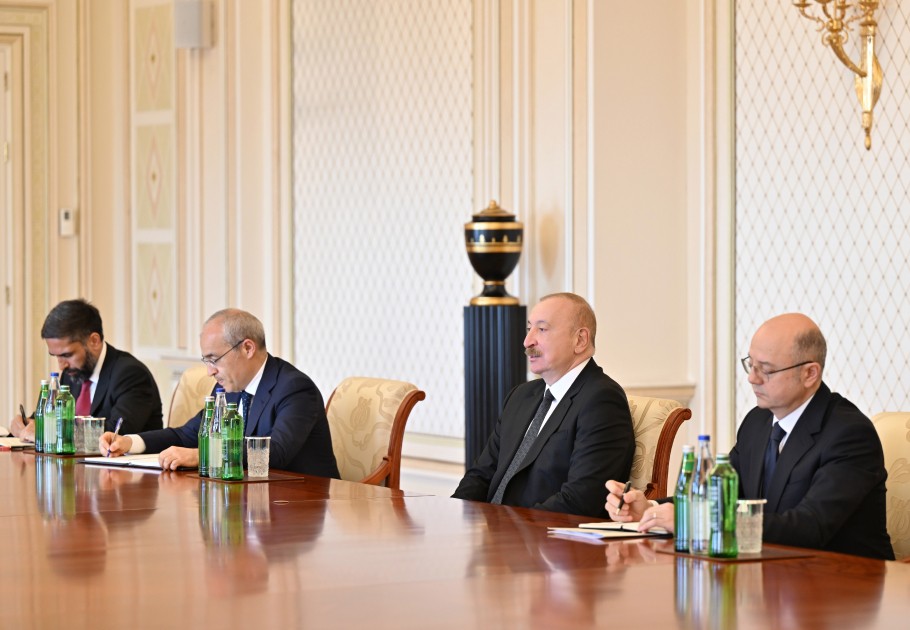 İlham Əliyev bp şirkətinin baş icraçı direktorunu qəbul etdi - FOTOLAR