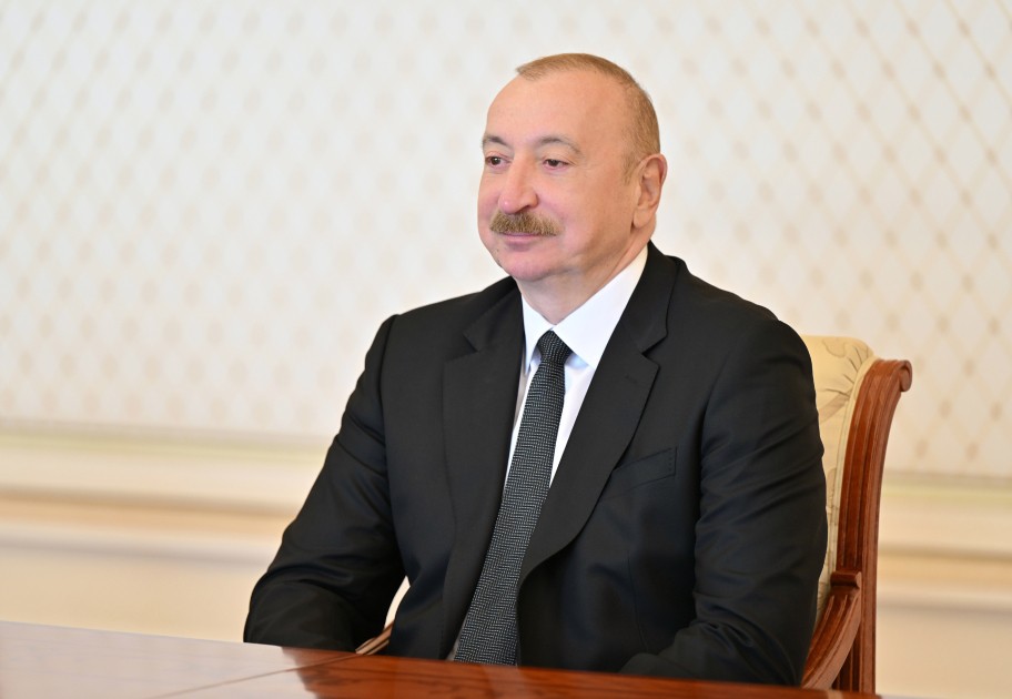 İlham Əliyev bp şirkətinin baş icraçı direktorunu qəbul etdi - FOTOLAR