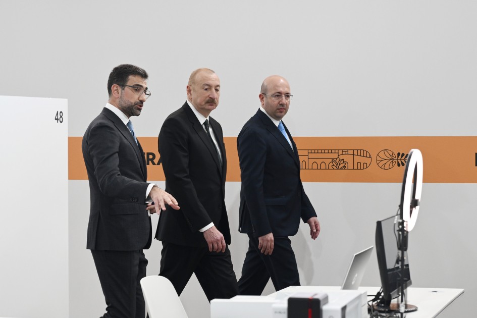Prezident WUF13 ilə bağlı görülən işlərlə tanış oldu - FOTOLAR
