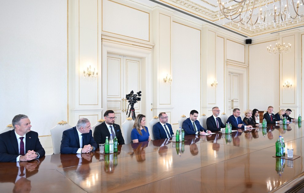 Prezident Rixard Raşini qəbul etdi - FOTOLAR