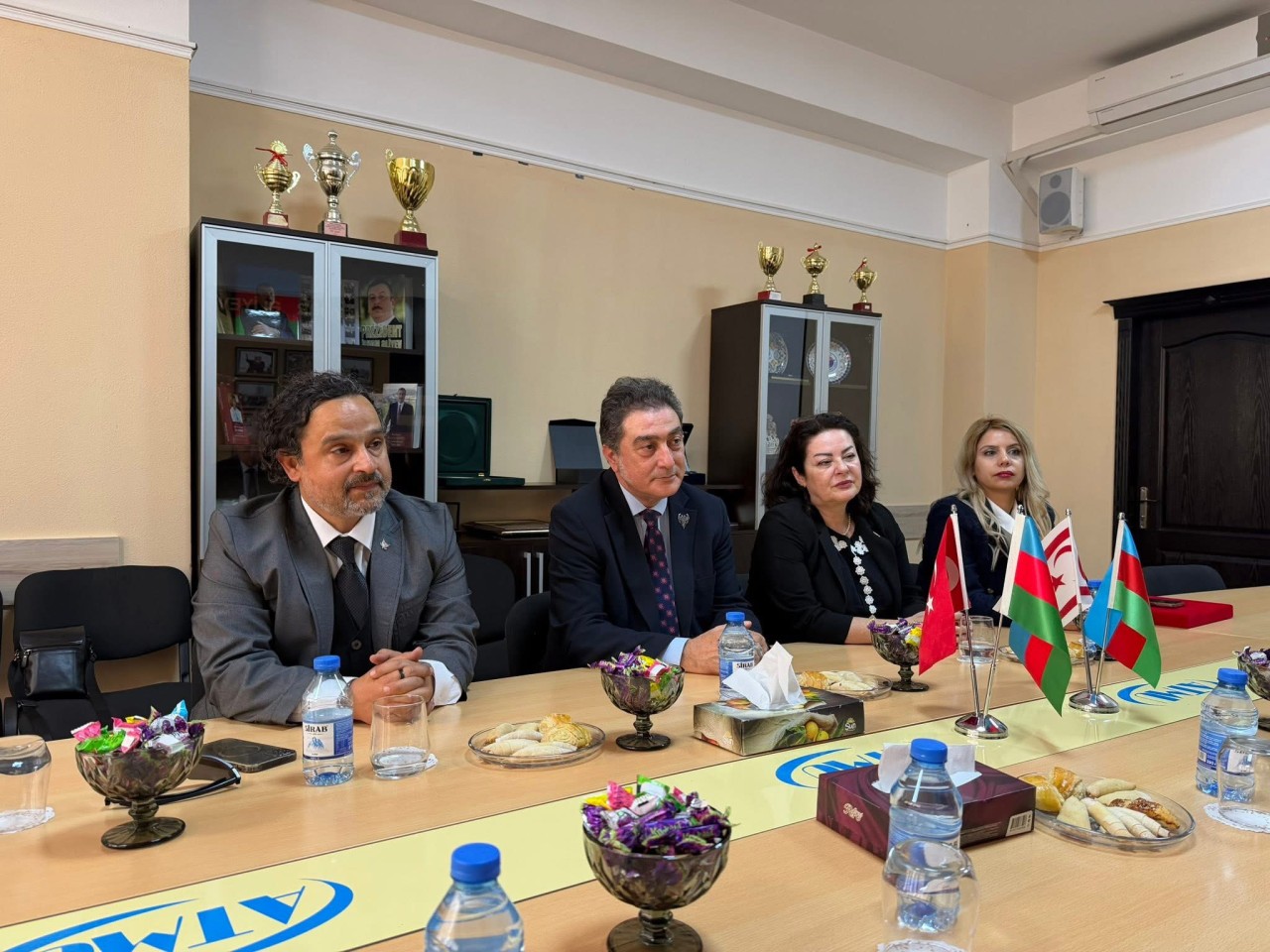 ATMU ilə Girne Amerikan Universiteti arasında memorandum imzalanıb - FOTOLAR