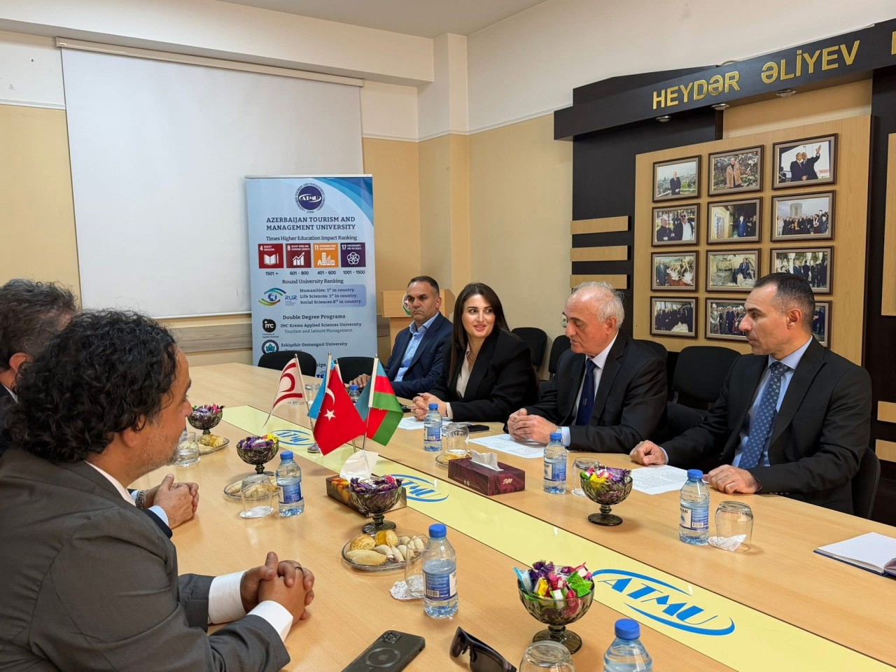 ATMU ilə Girne Amerikan Universiteti arasında memorandum imzalanıb - FOTOLAR