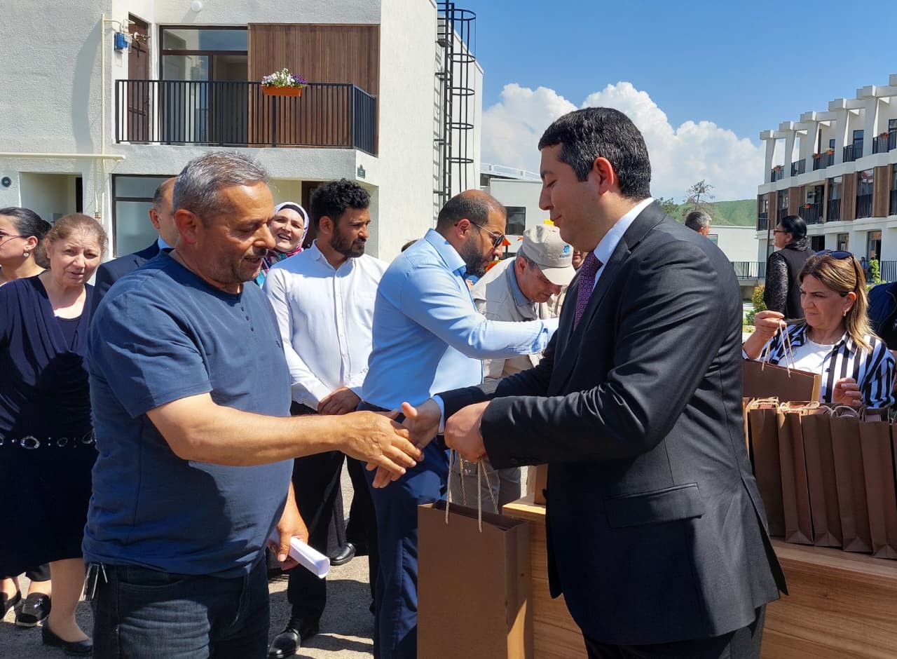 Köç karvanı Zəngilana çatdı - FOTOLAR (YENİLƏNİB)