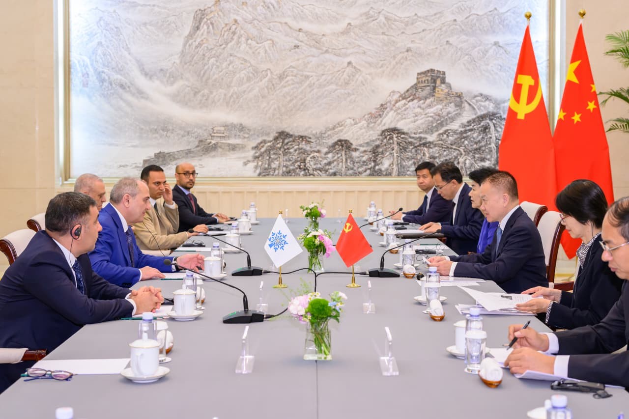 YAP ilə Çin Kommunist Partiyası arasında əməkdaşlıq məsələləri müzakirə olundu - FOTO