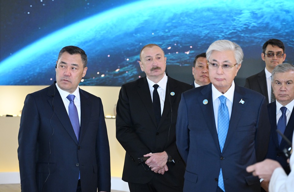 Liderlər Türküstanda bir sıra mədəni məkanlarla tanış oldular - FOTOLAR