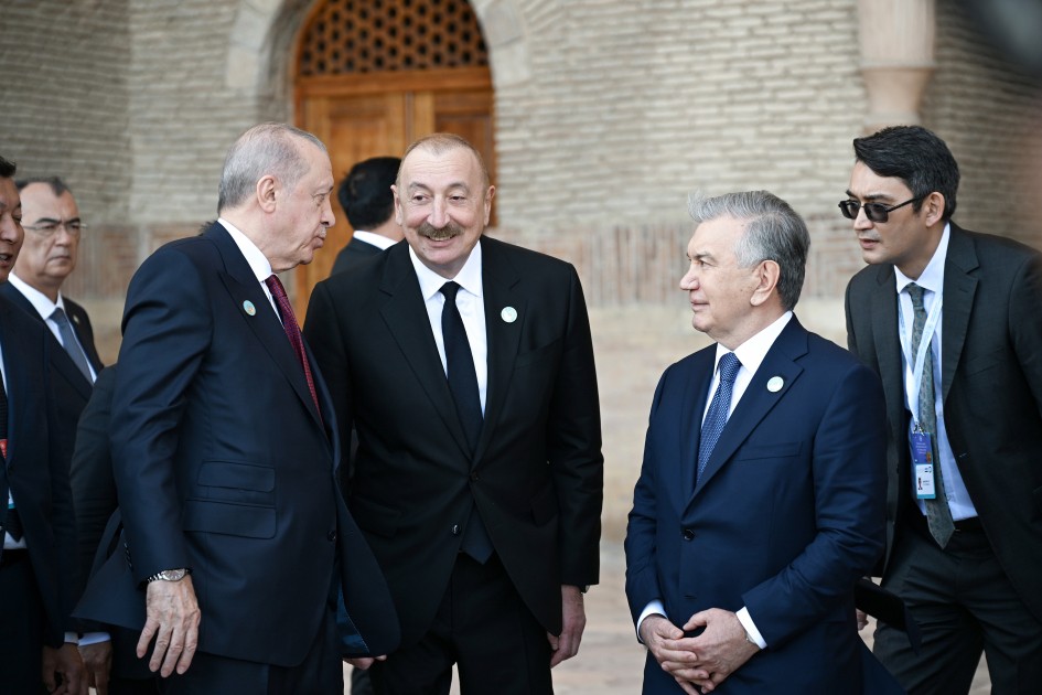 Prezidentlərin görüşündən maraqlı FOTOLAR