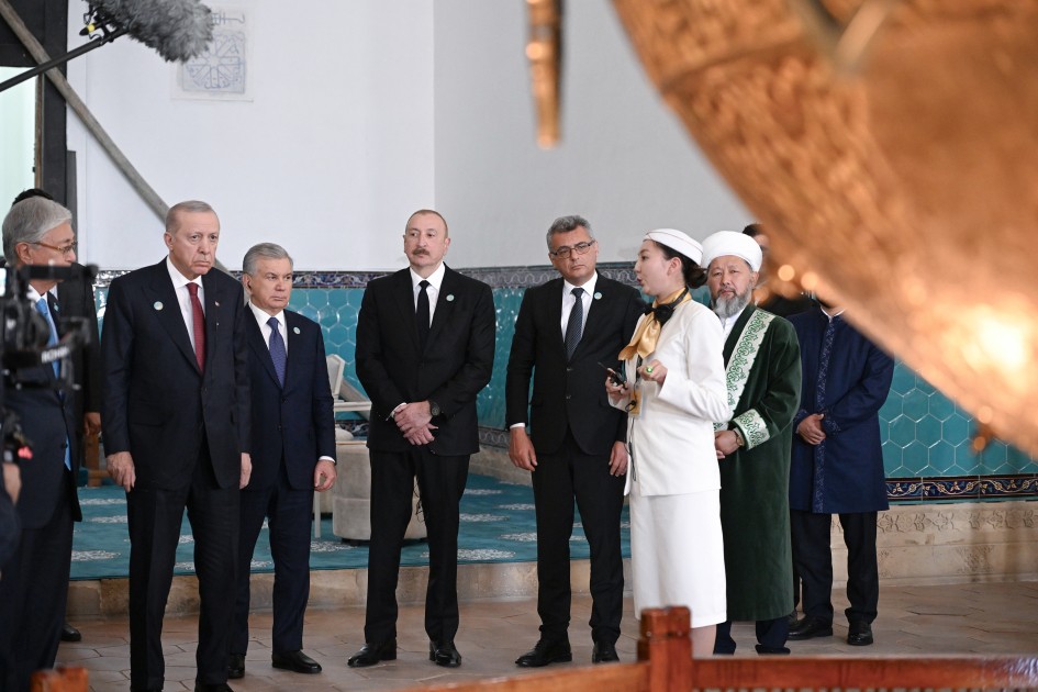 Prezidentlərin görüşündən maraqlı FOTOLAR