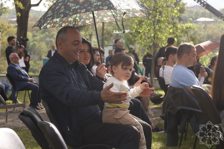 “Xarıbülbül” festivalı başa çatdı - FOTOLAR