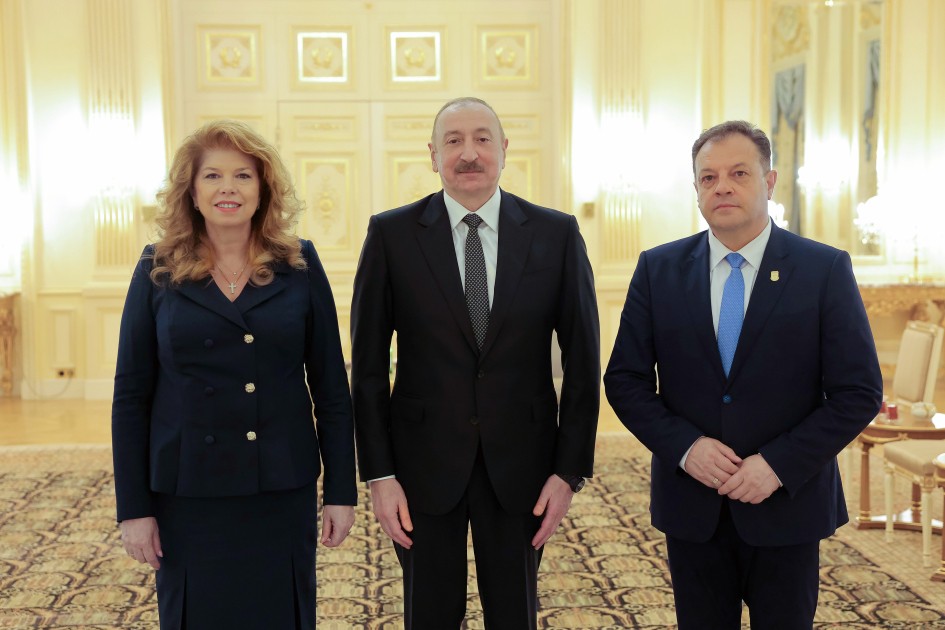 İlham Əliyev Bolqarıstan Prezidenti ilə görüşdü - FOTOLAR
