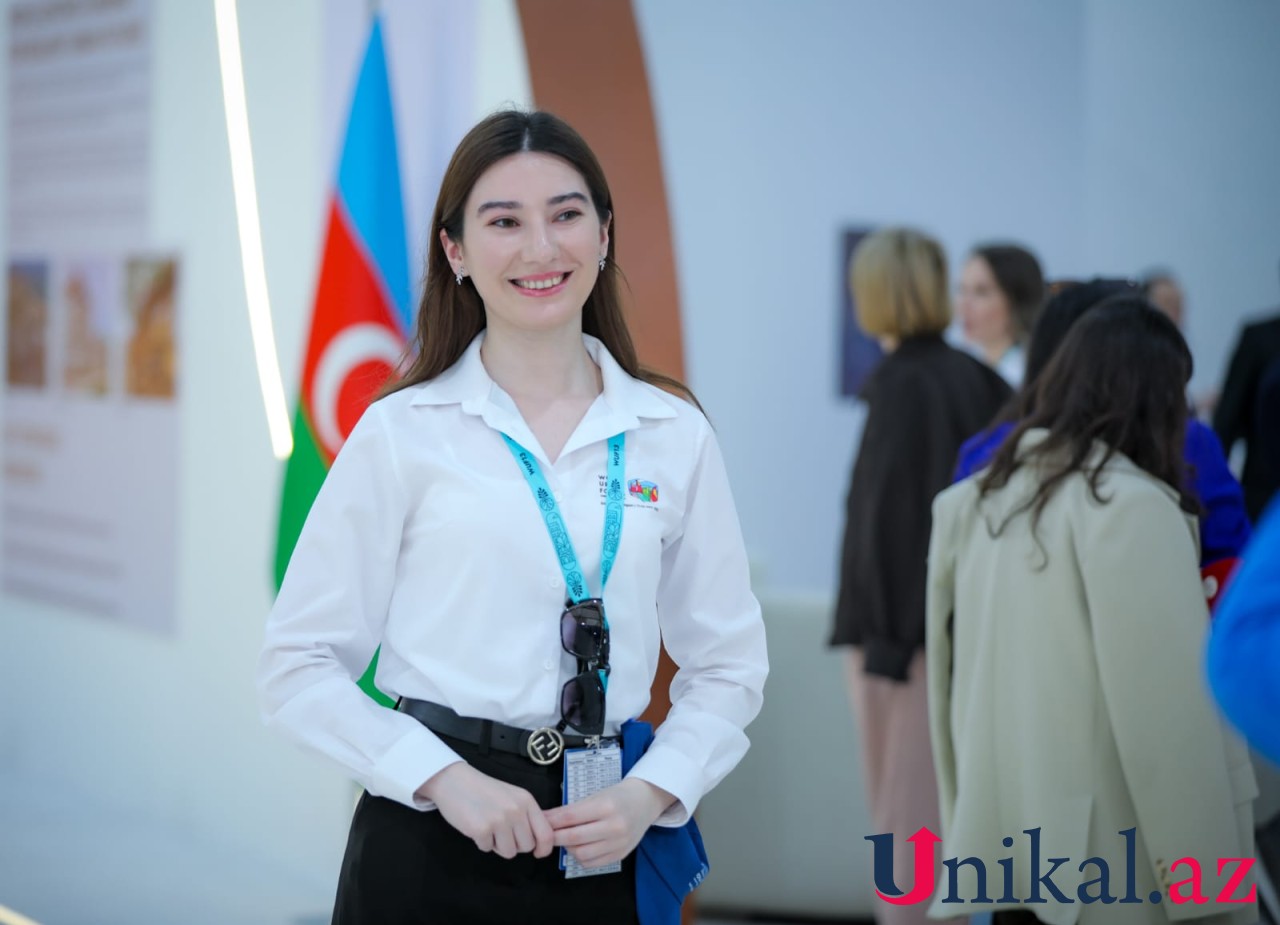 WUF13-dəki sərgidən rəngli - FOTOLAR