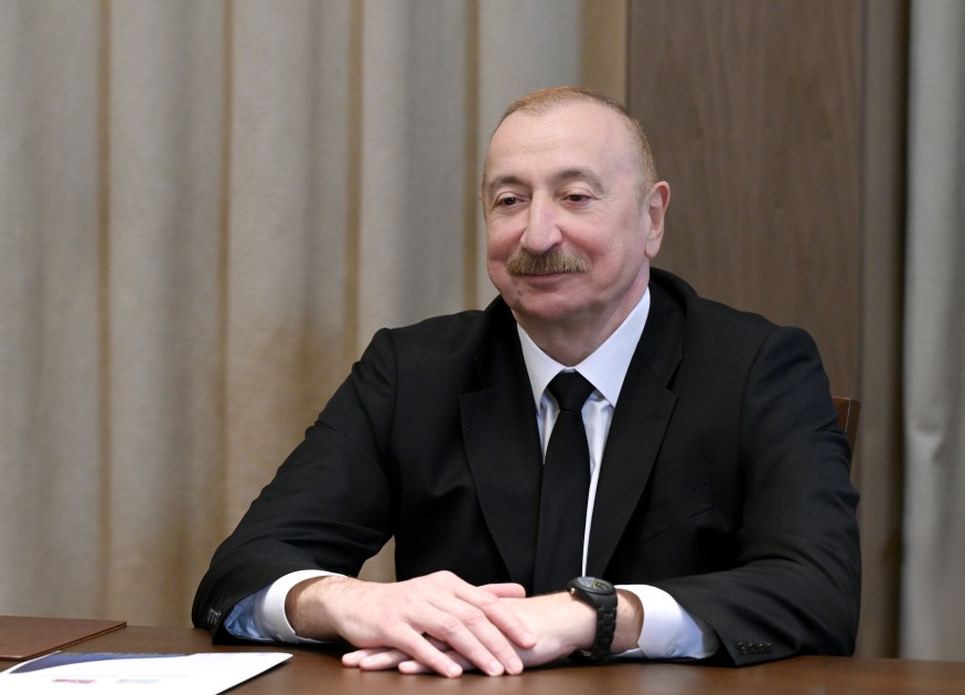 İlham Əliyev Şavkat Mirziyoyevlə görüşdü - FOTOLAR