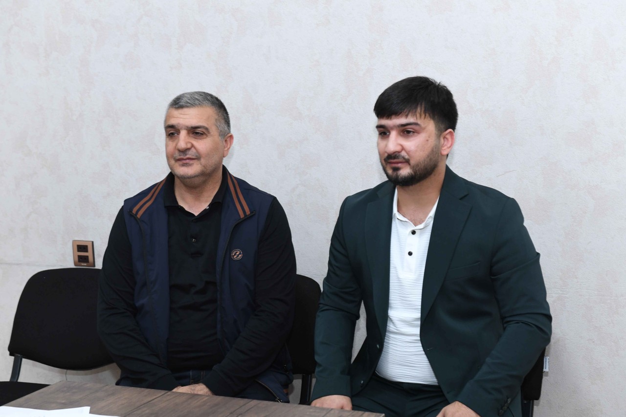 Rövşən Rzayev vətəndaşların növbəti qəbulunu keçirdi - FOTOLAR