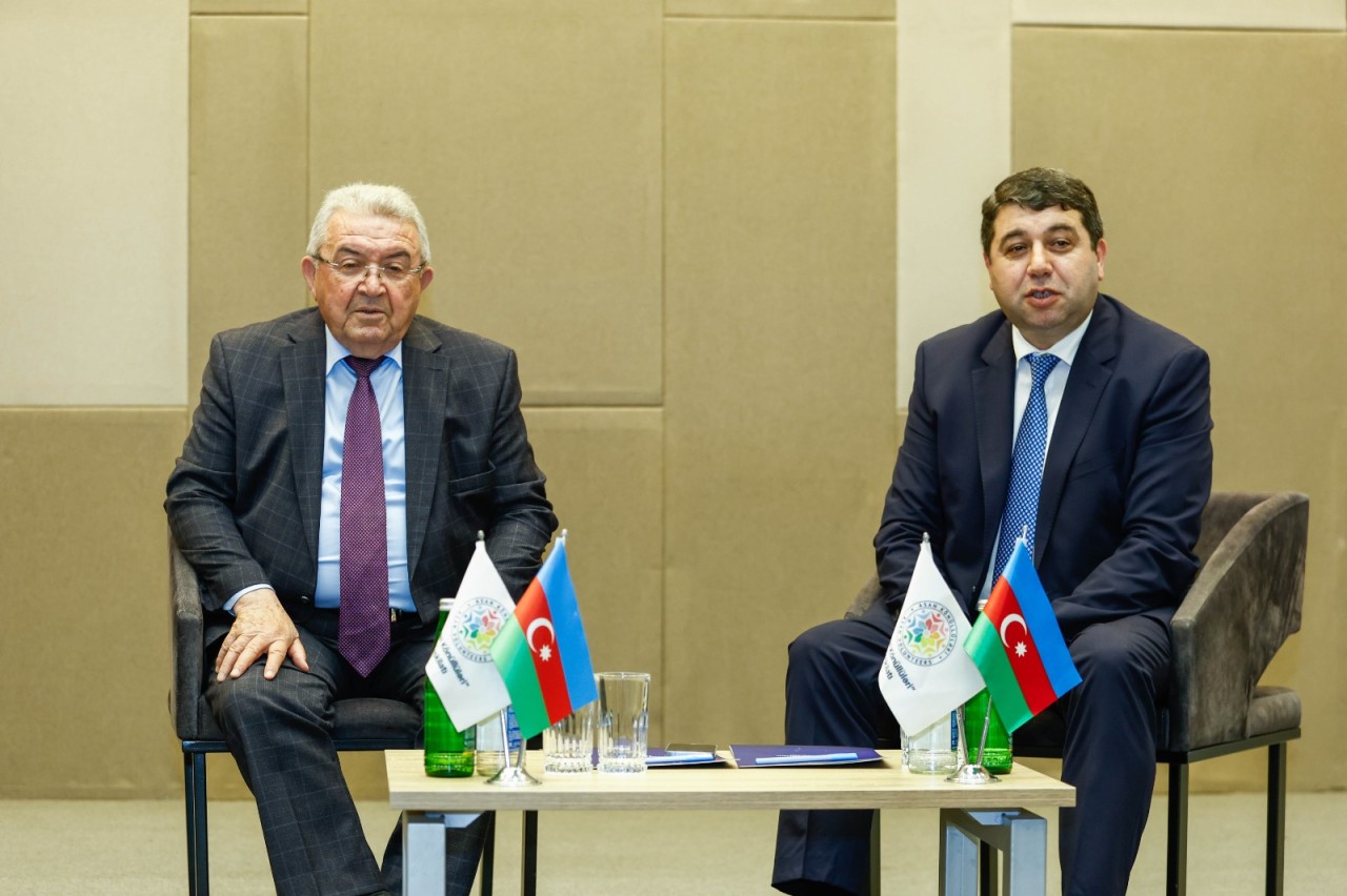 YAP Yasamal rayon təşkilatı gənclərlə görüş keçirdi - FOTOLAR